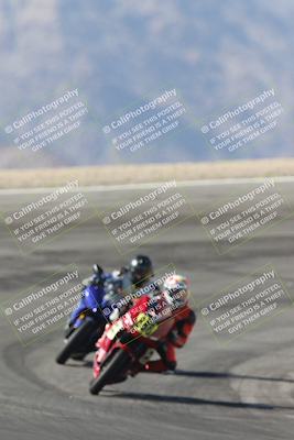 media/Oct-30-2025-Racers Edge (Thu) [[dabbdaf680]]/3-B Group/Session 2 (Bowl Exit)/